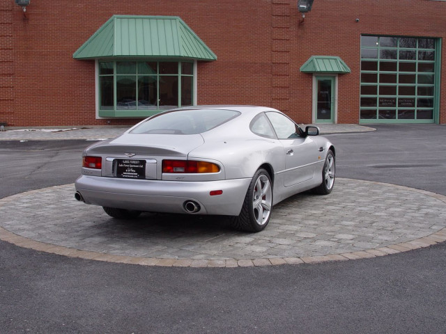 Aston Martin DB7 GT фото