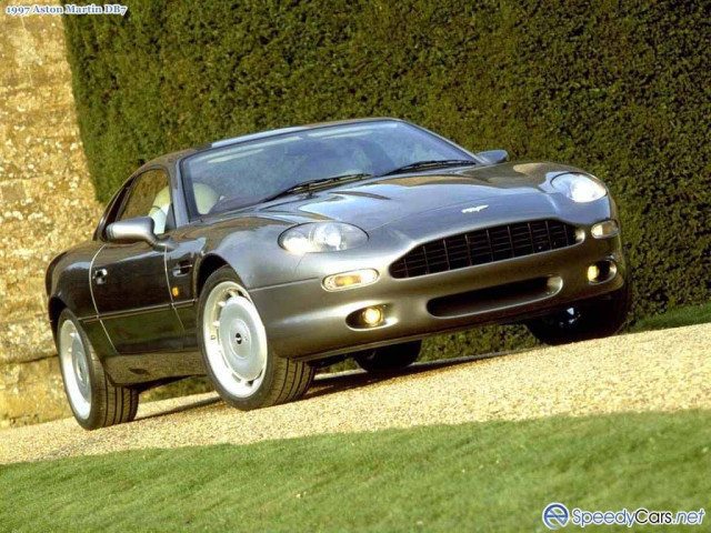 Aston Martin DB7 фото