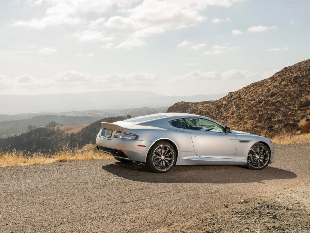 Aston Martin DB9 фото