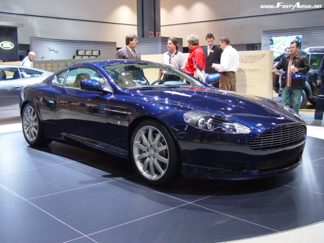 Aston Martin DB9 фото