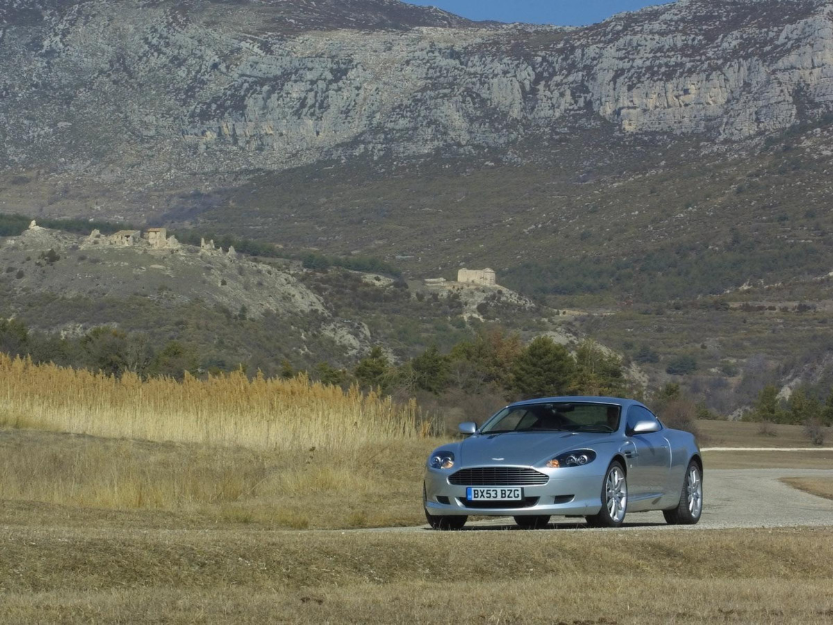 Aston Martin DB9 фото 18856