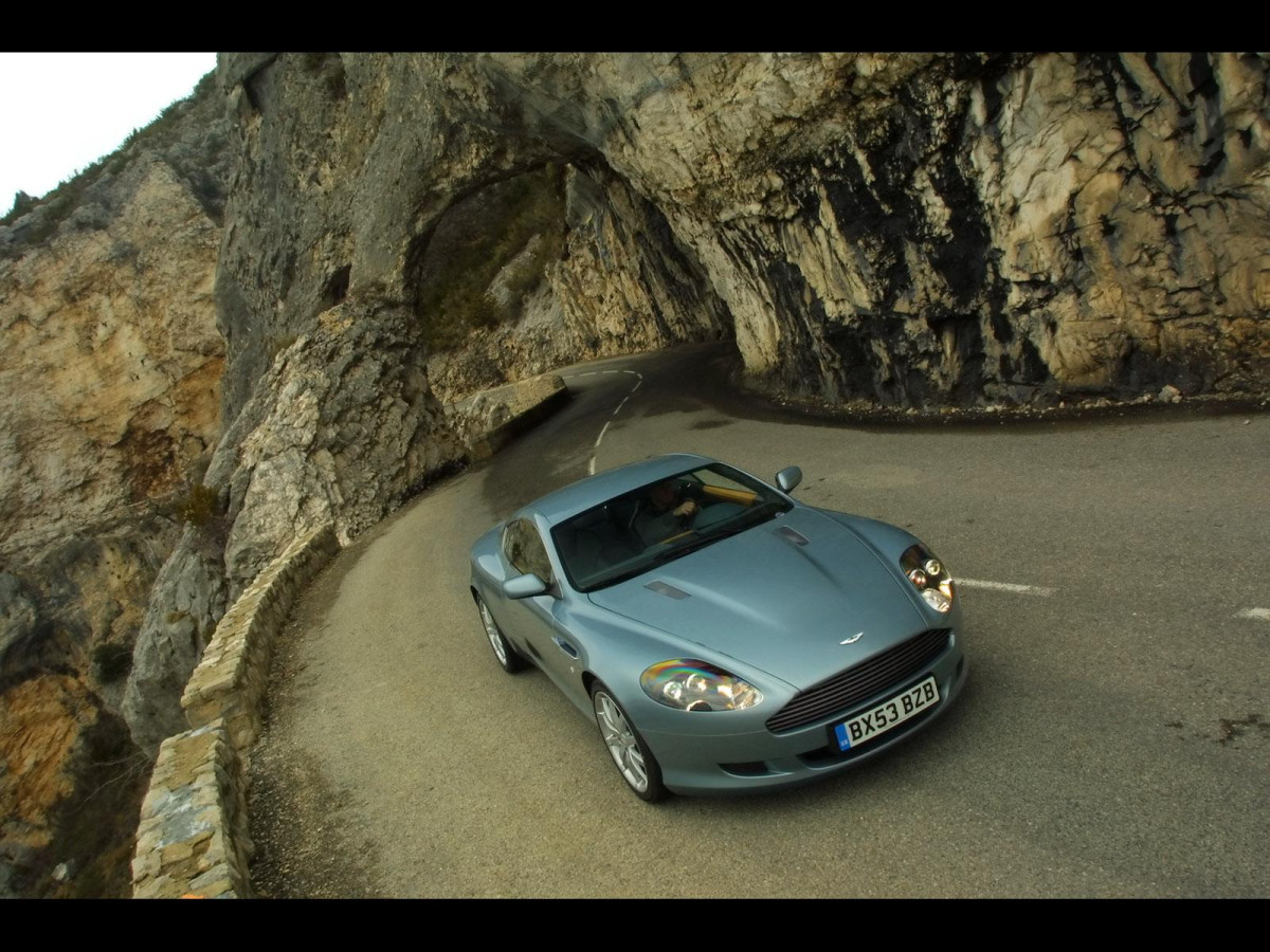 Aston Martin DB9 фото 18860