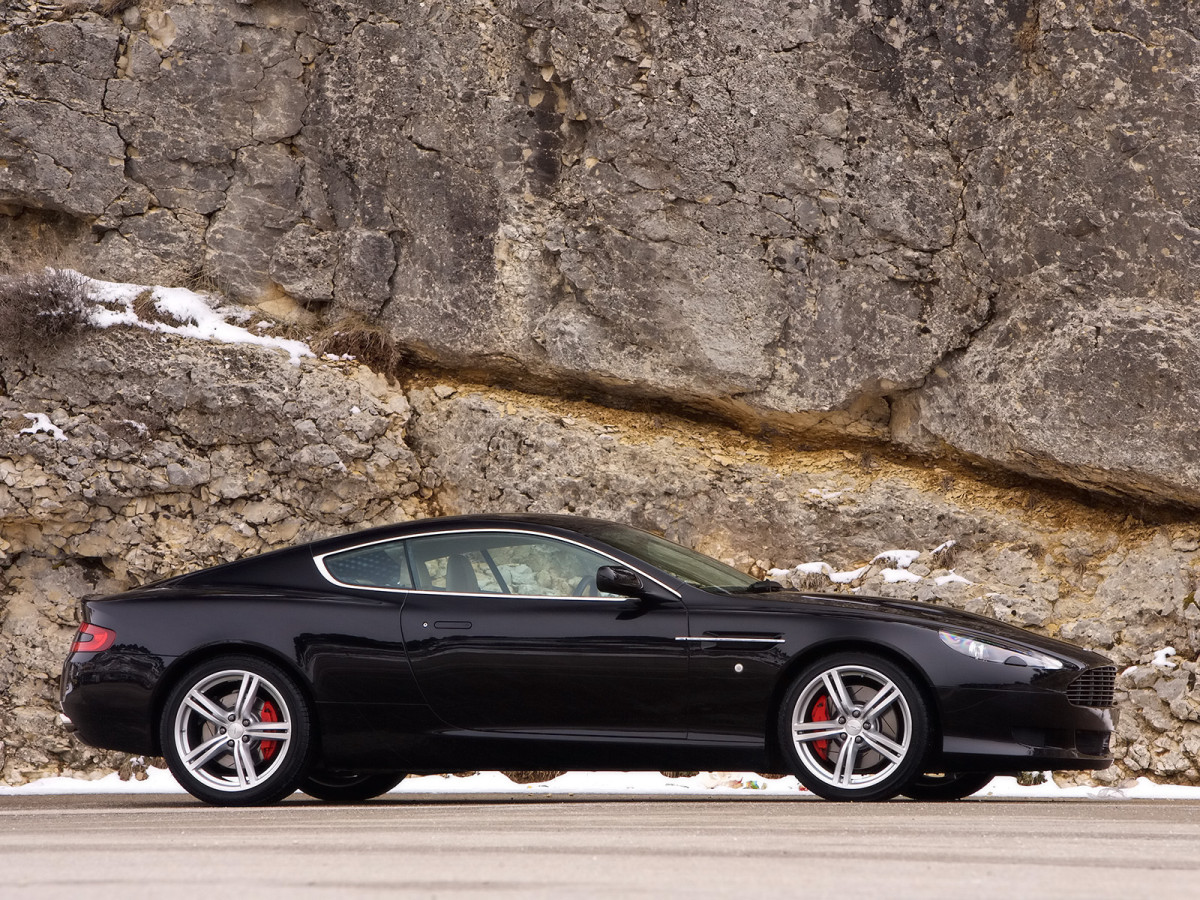 Aston Martin DB9 фото 45196