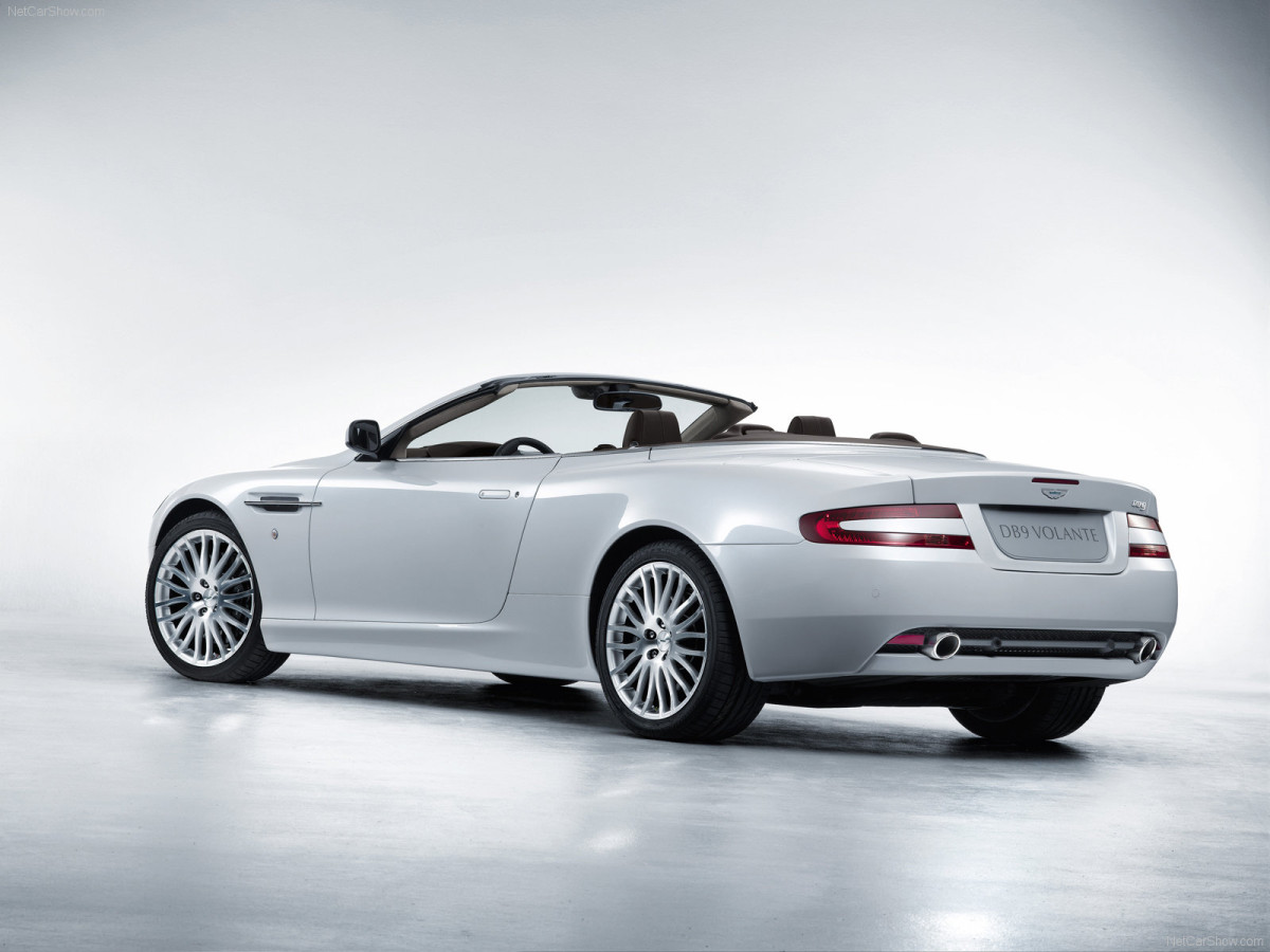 Aston Martin DB9 фото 55431