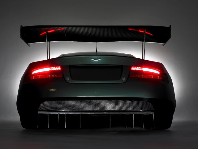 Aston Martin DBR9 фото