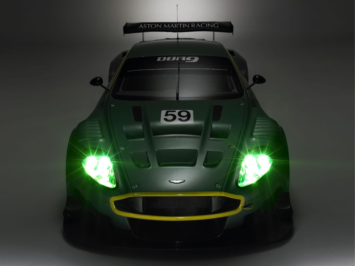 Aston Martin DBR9 фото 17004