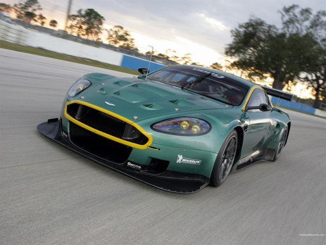 Aston Martin DBR9 фото