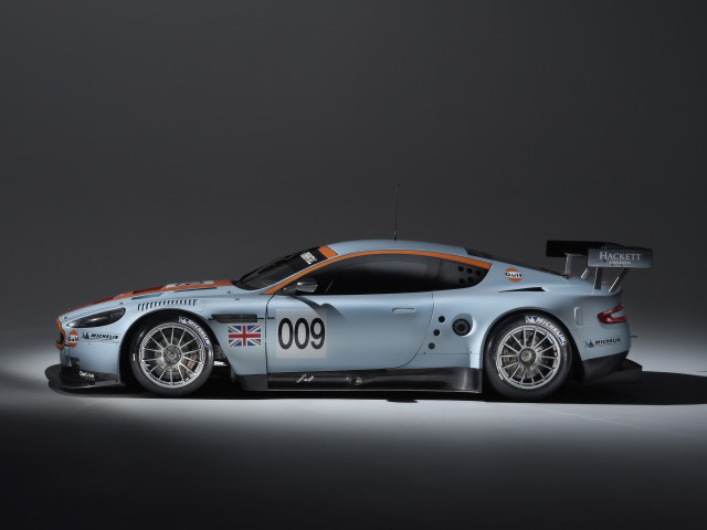 Aston Martin DBR9 фото