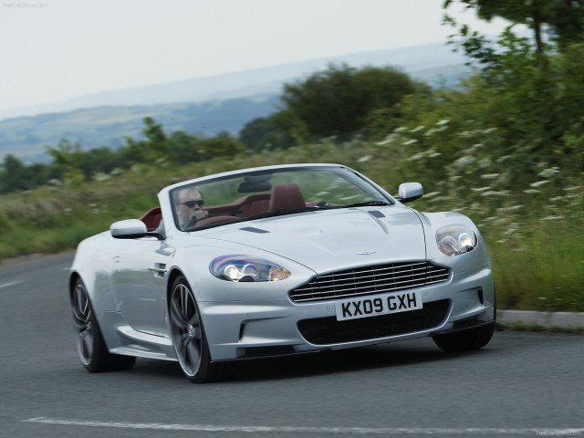 Aston Martin DBS Volante фото