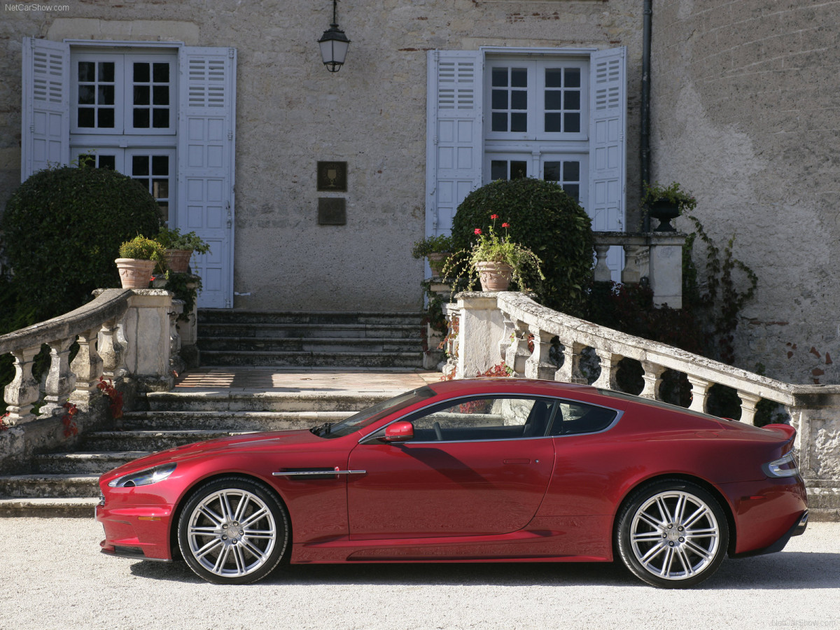 Aston Martin DBS фото 49806