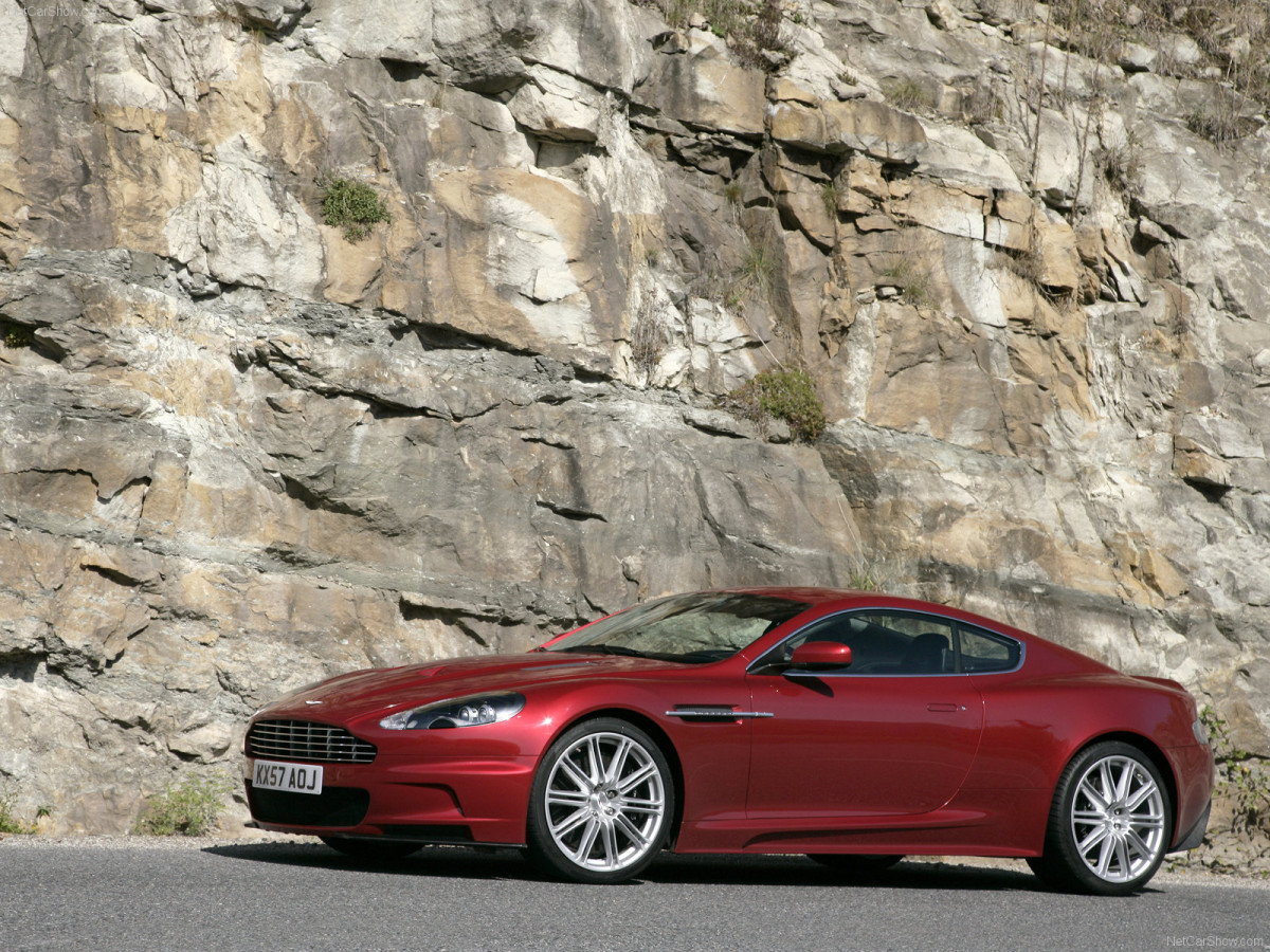 Aston Martin DBS фото 49813