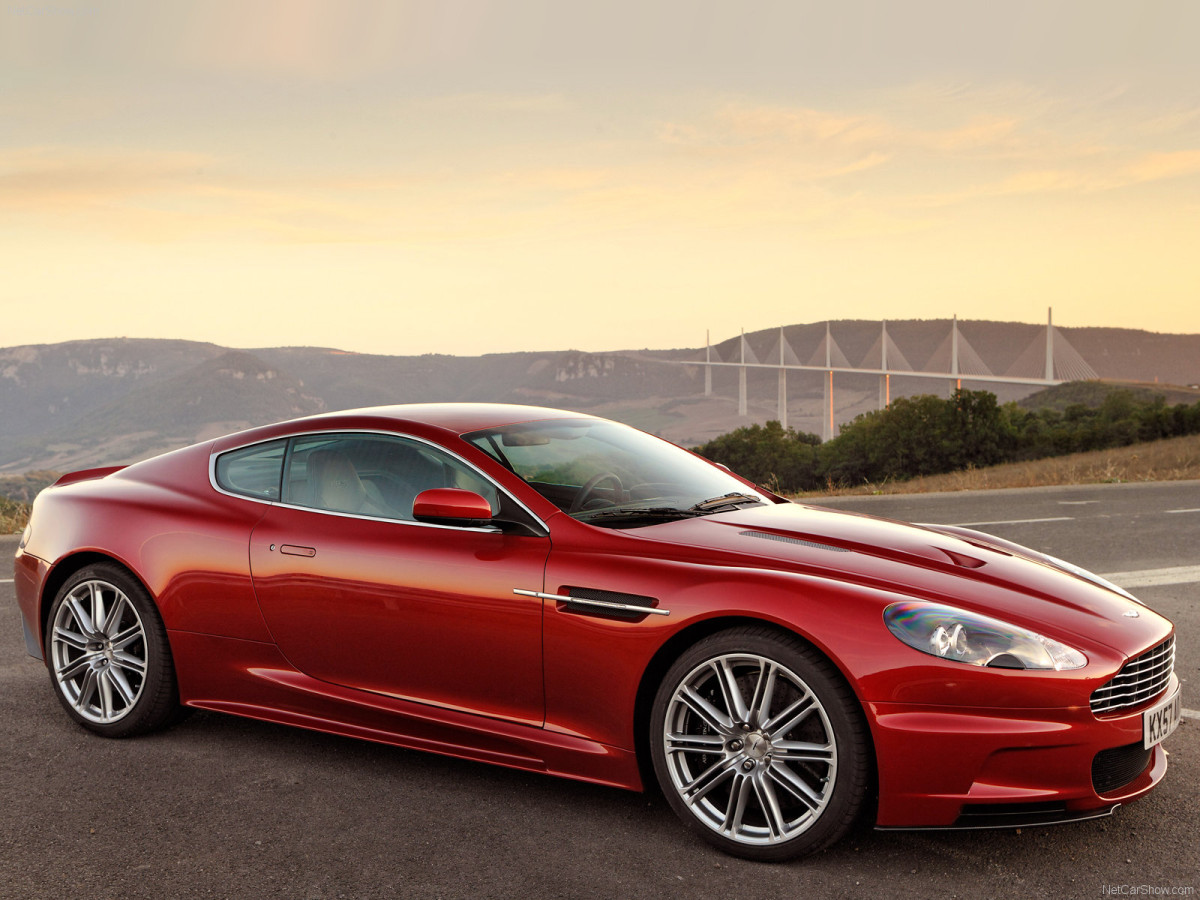 Aston Martin DBS фото 49817