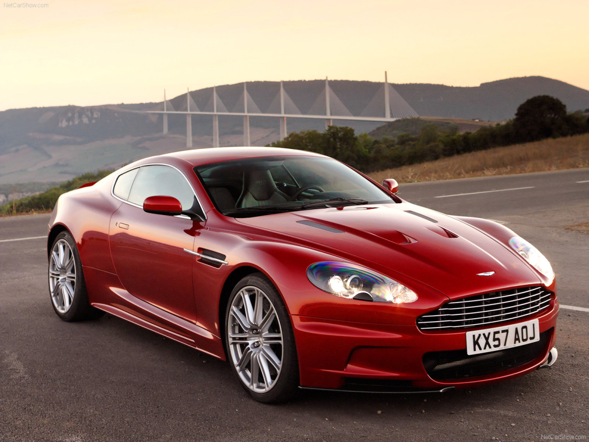 Aston Martin DBS фото 49822