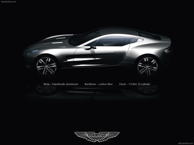 Aston Martin One-77 фото