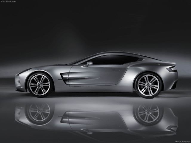 Aston Martin One-77 фото