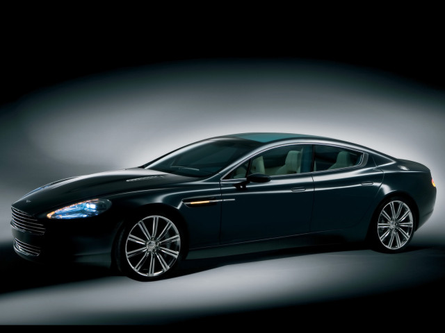 Aston Martin Rapide фото