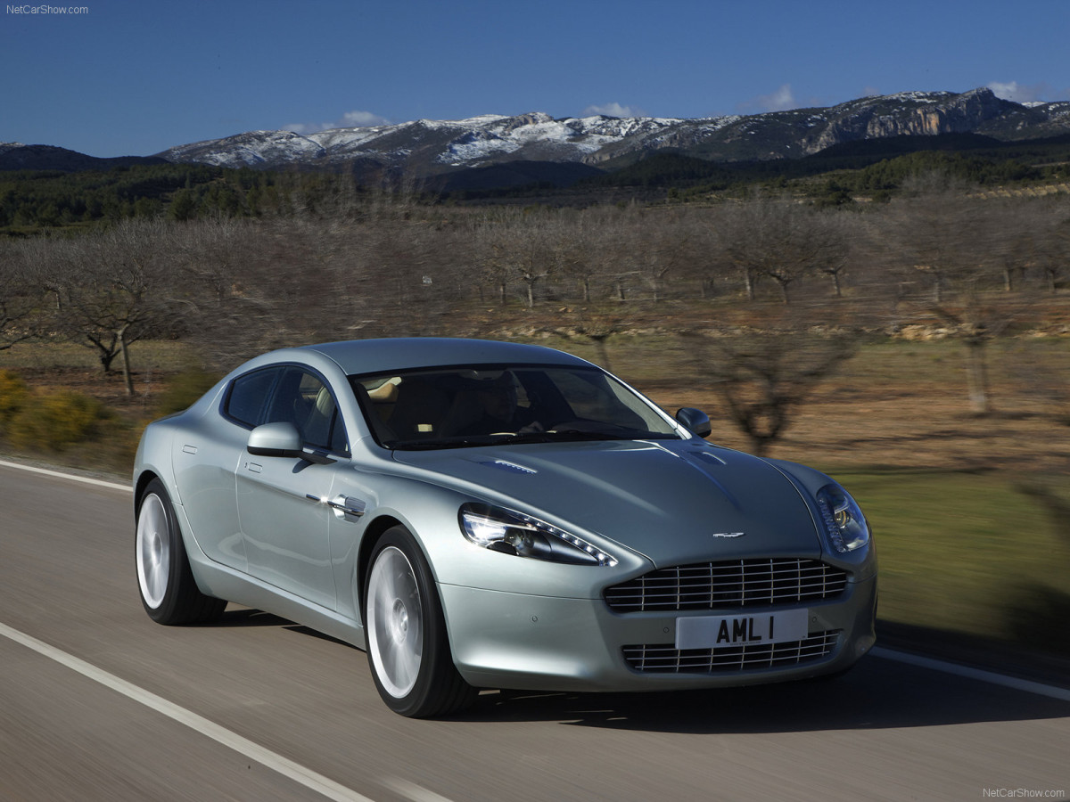 Aston Martin Rapide фото 74650