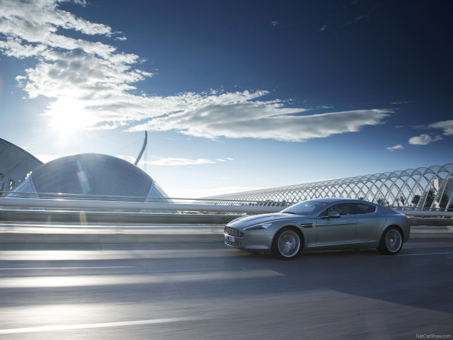 Aston Martin Rapide фото