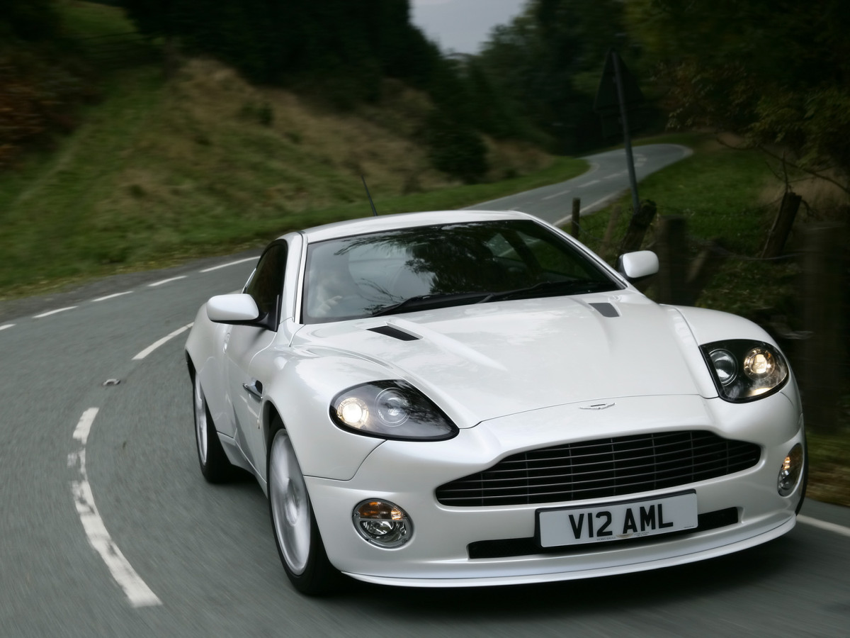 Aston Martin V12 Vanquish S фото 41586