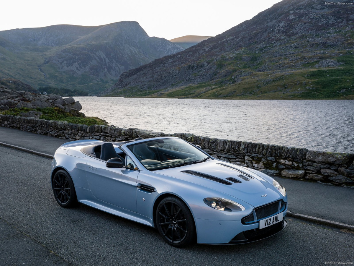 Aston Martin V12 Vantage S Roadster фото 136975