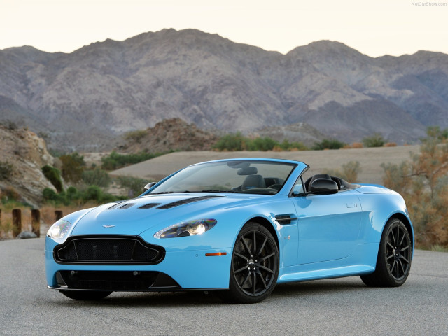 Aston Martin V12 Vantage S Roadster фото