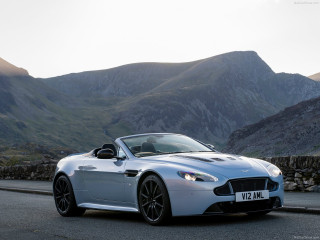 Aston Martin V12 Vantage S Roadster фото