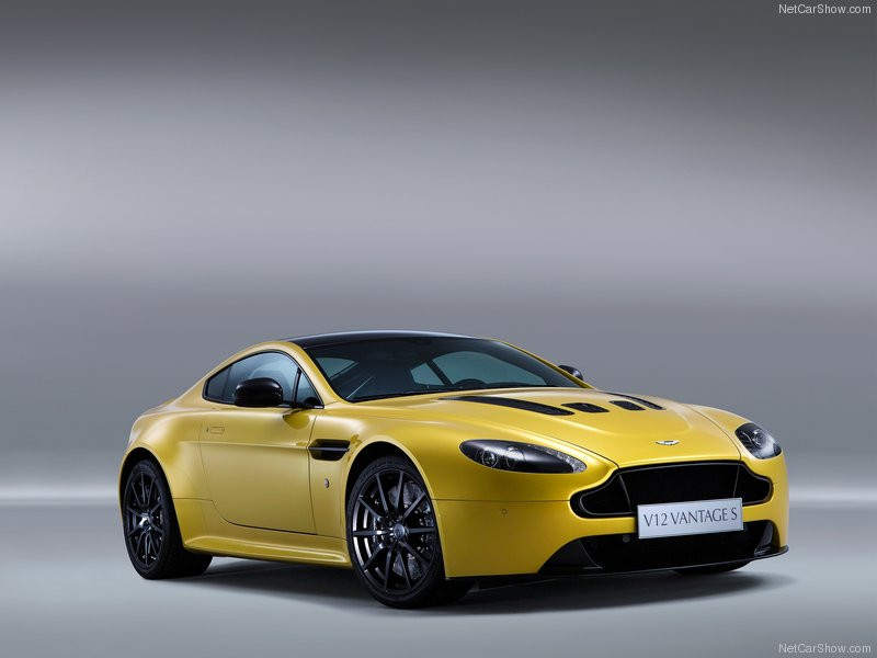 Aston Martin V12 Vantage фото 104828