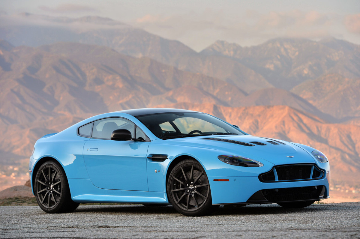 Aston Martin V12 Vantage фото 107494