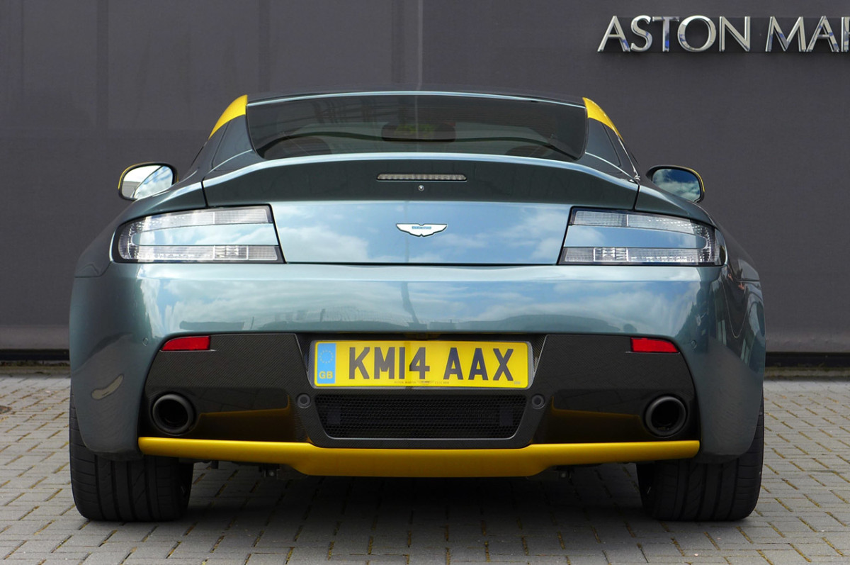 Aston Martin V8 Vantage GT фото 128778