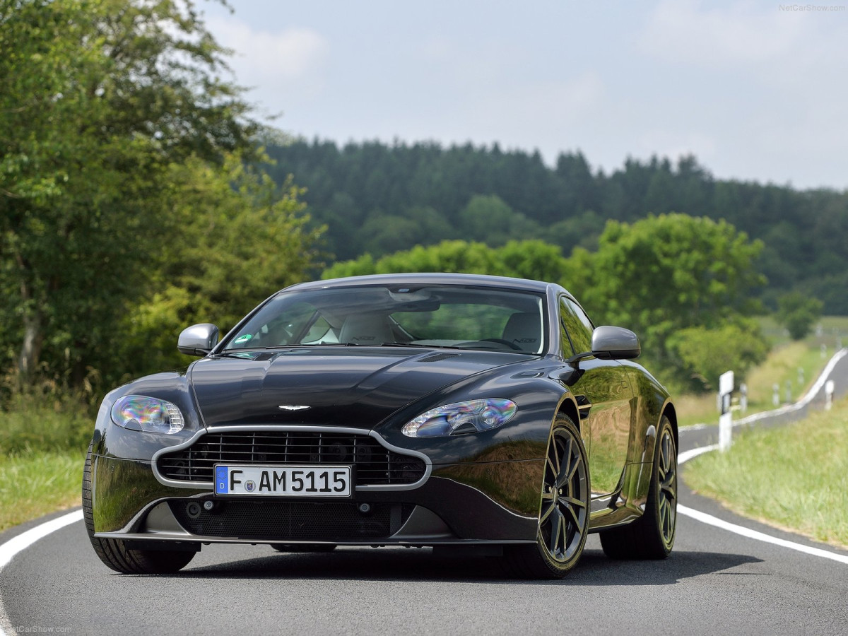 Aston Martin V8 Vantage N430 фото 130063