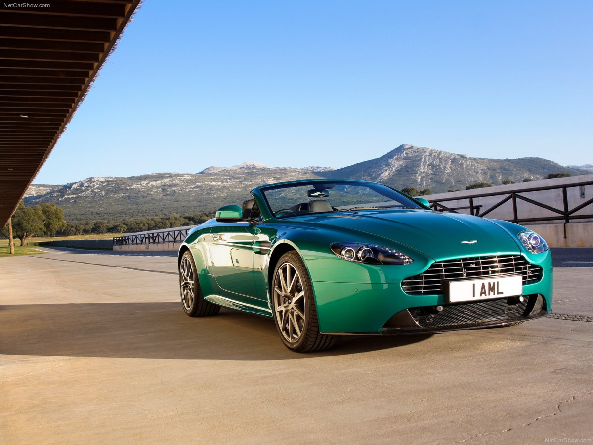 Aston Martin V8 Vantage S Roadster фото 82022