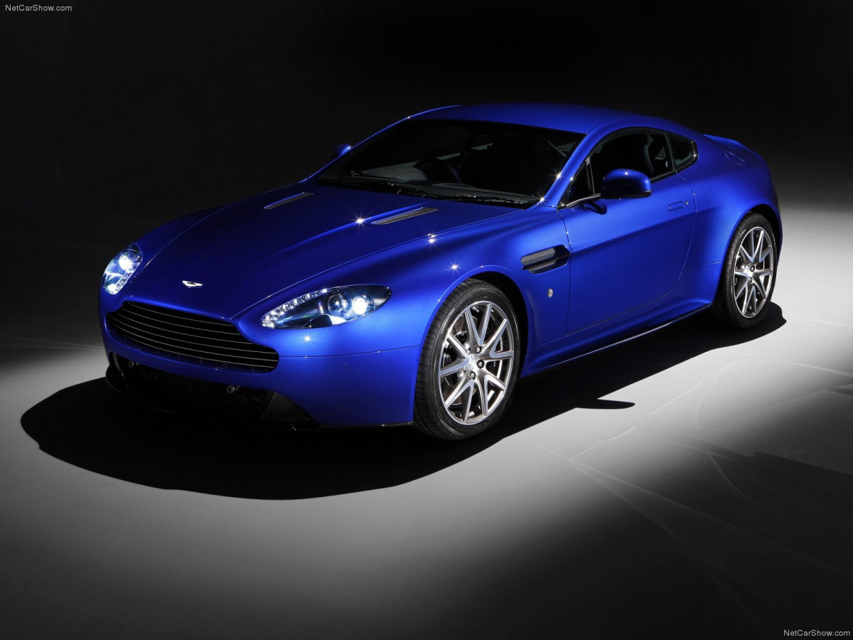 Aston Martin V8 Vantage S фото 82035