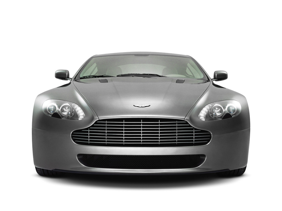 Aston Martin V8 Vantage фото 27068