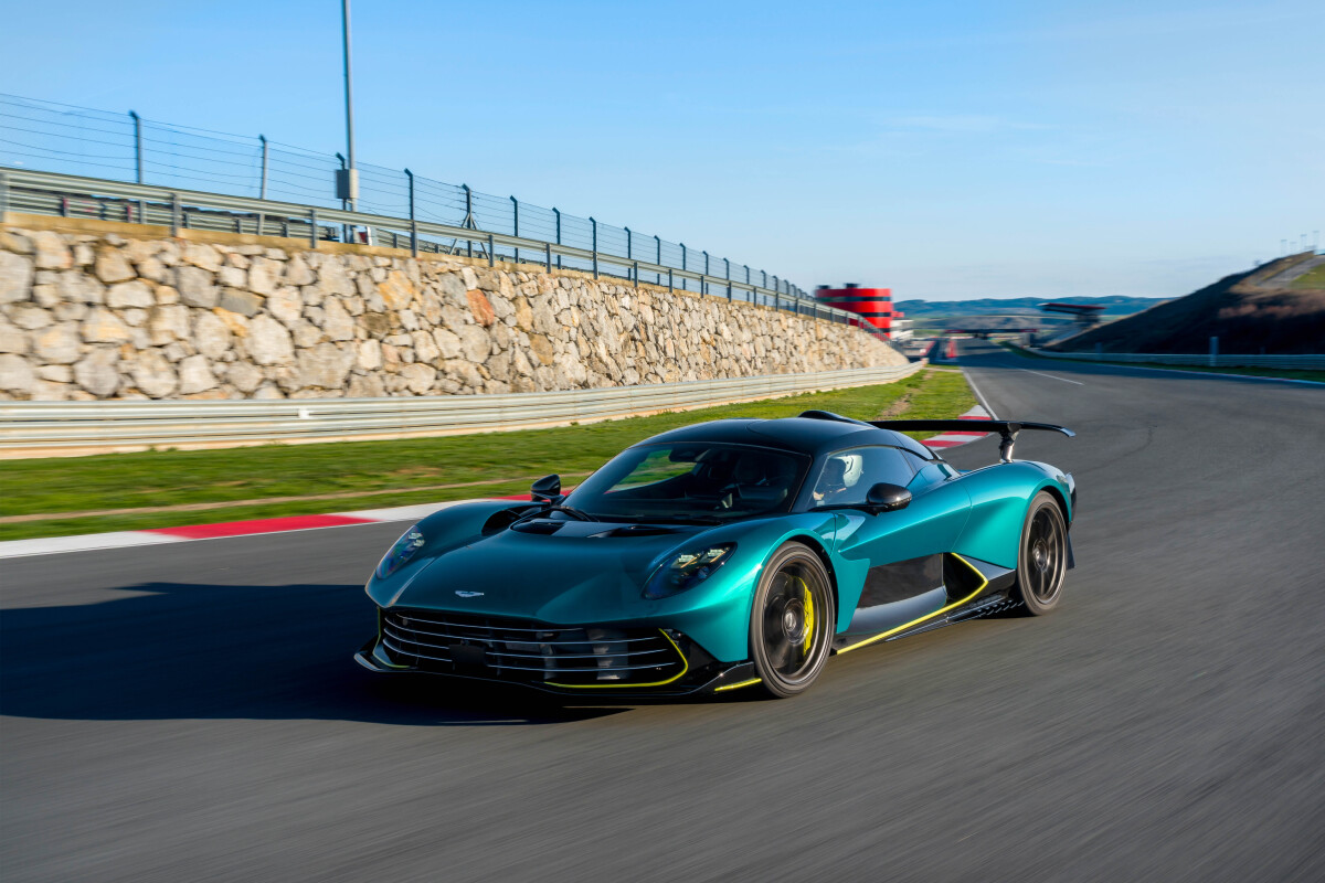 Aston Martin Valhalla фото 214190
