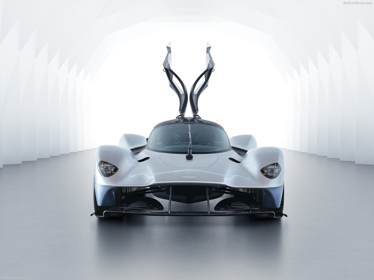 Aston Martin Valkyrie фото 198573