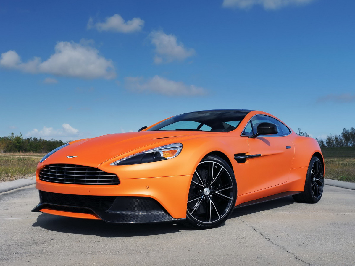 Aston Martin Vanquish фото 101601