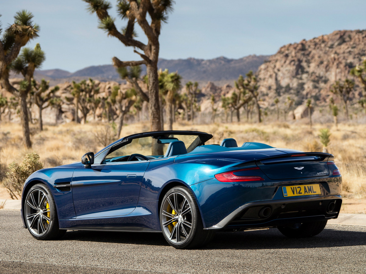 Aston Martin Vanquish фото 105174