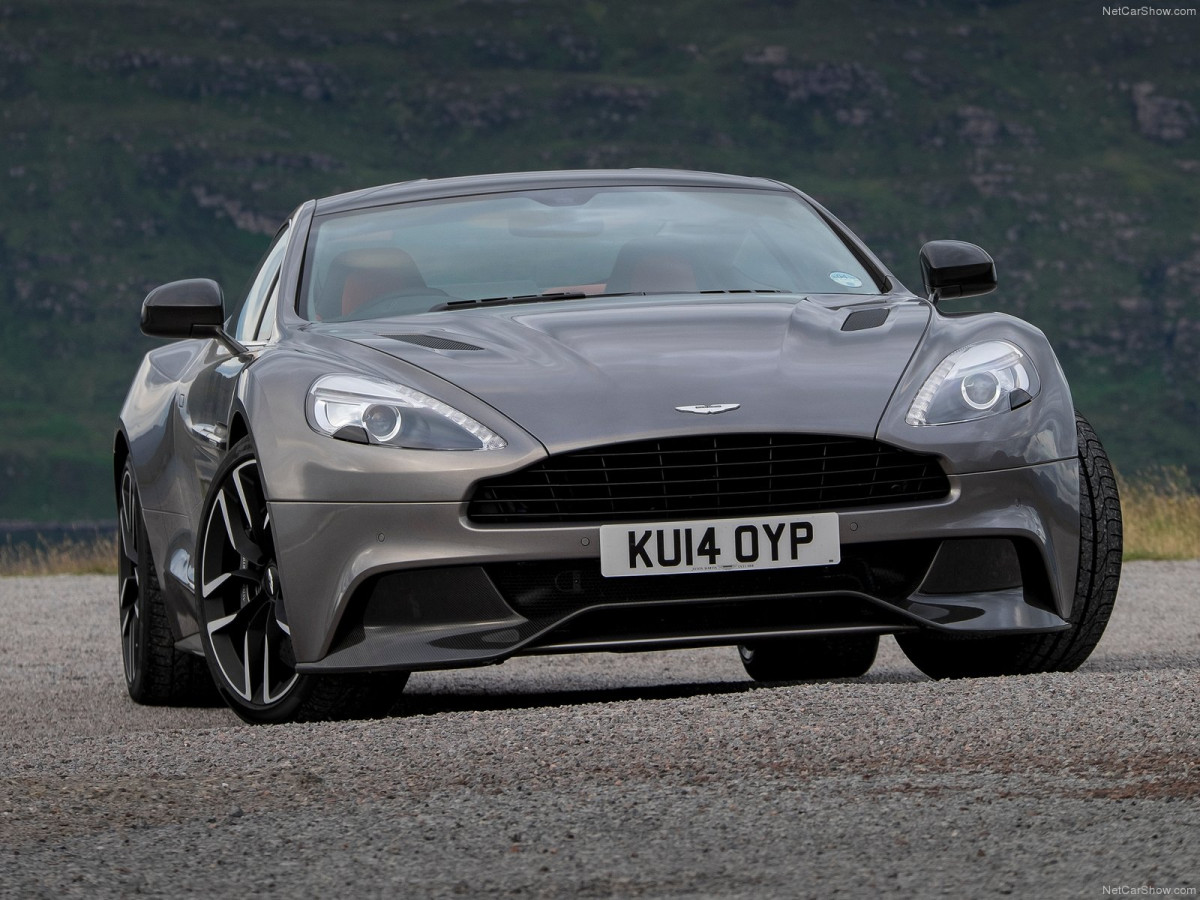 Aston Martin Vanquish фото 132135