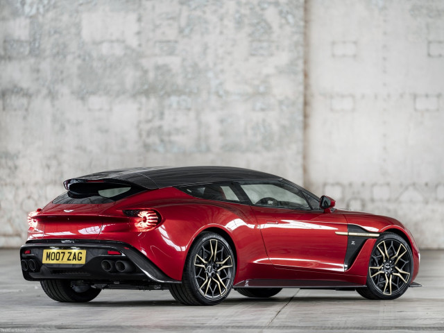Aston Martin Vanquish фото