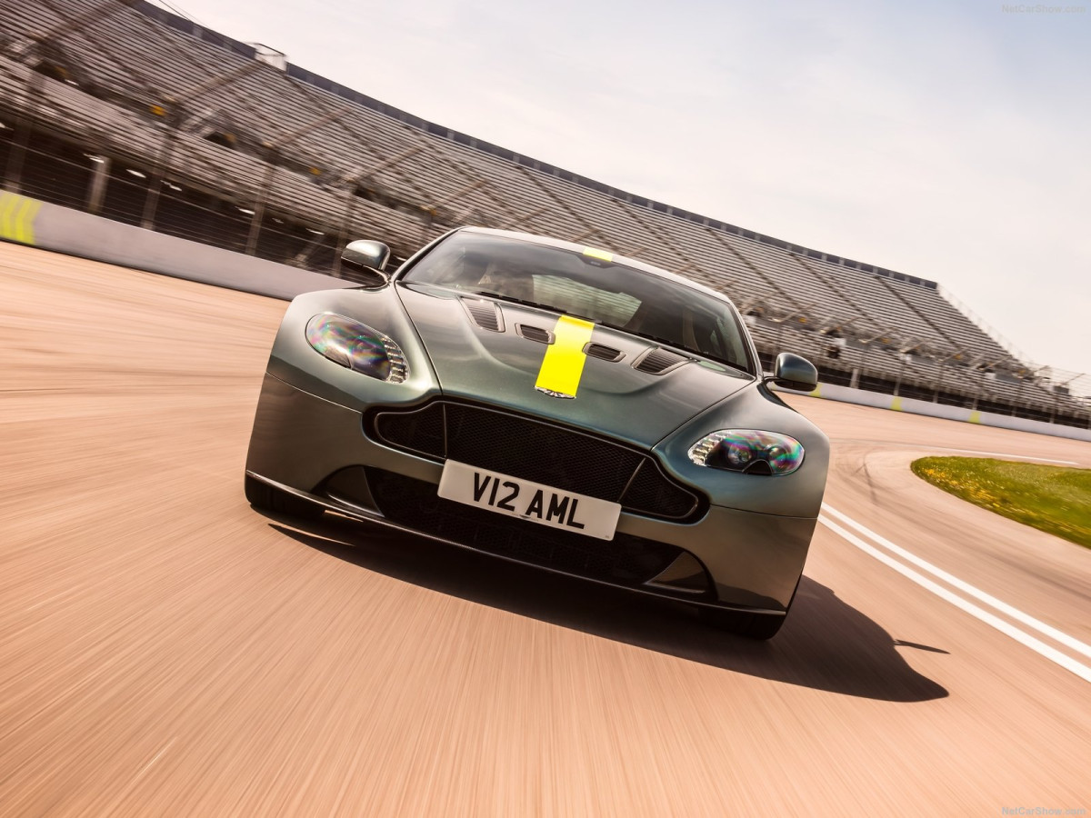 Aston Martin Vantage AMR фото 192435