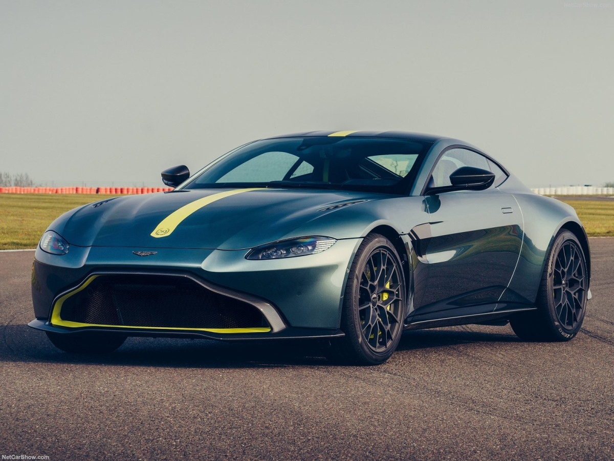 Aston Martin Vantage AMR фото 201810