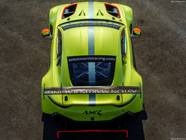 Aston Martin Vantage GTE Racecar фото