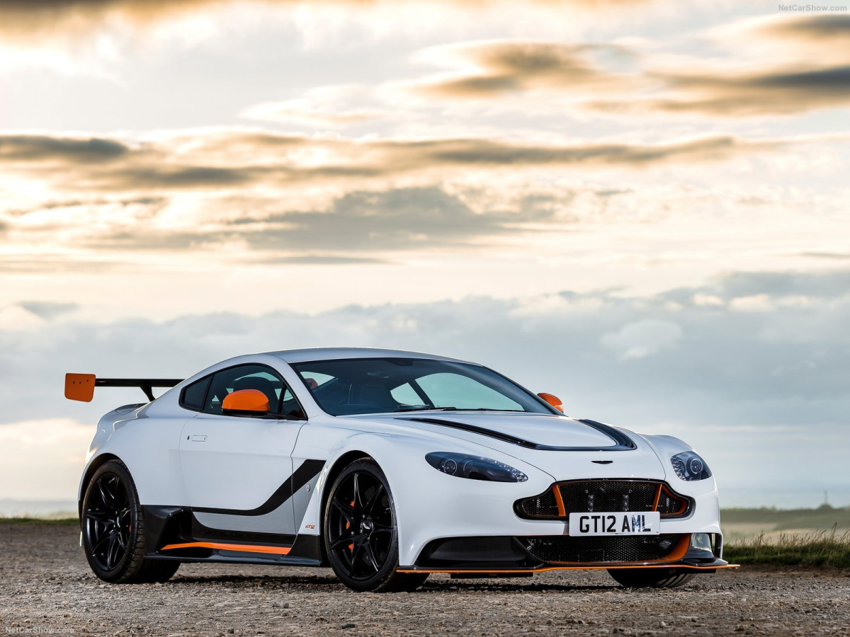 Aston Martin Vantage фото 156457