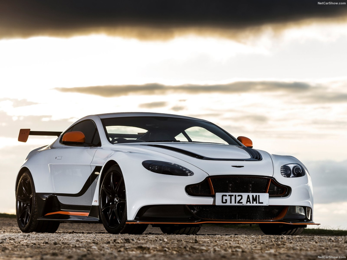 Aston Martin Vantage фото 156462