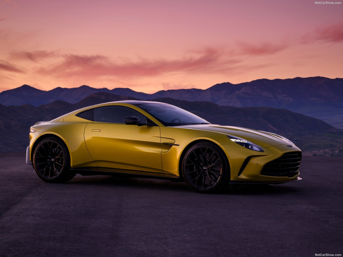 Aston Martin Vantage фото 211913