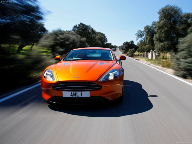 Aston Martin Virage фото