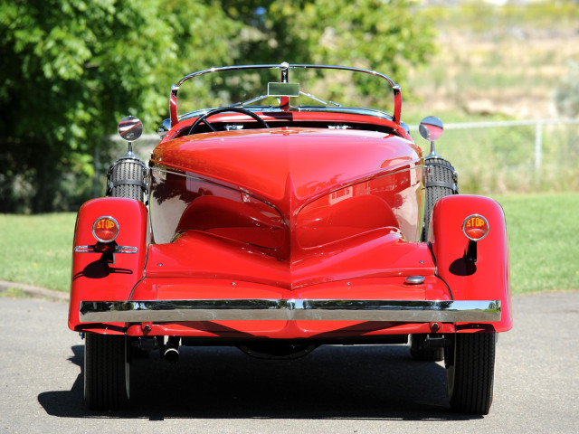 Auburn 8-98 Boattail Speedster фото