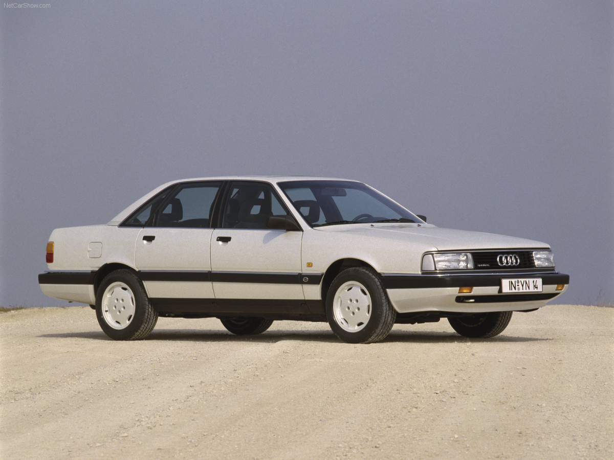 Audi 200 фото 86391