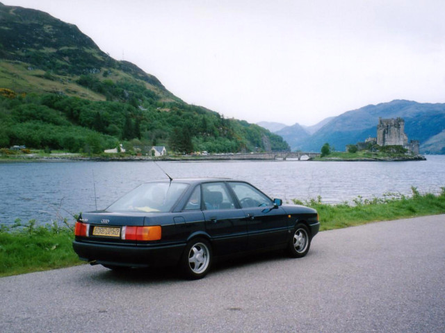 Audi 80 фото