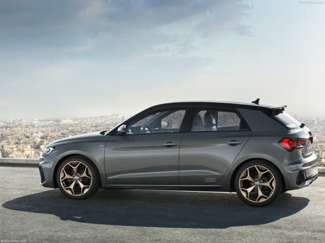 Audi A1 Sportback фото